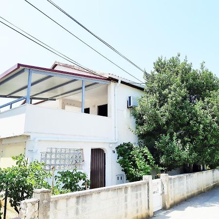 Dalmatino Apartmani Vir Luaran gambar