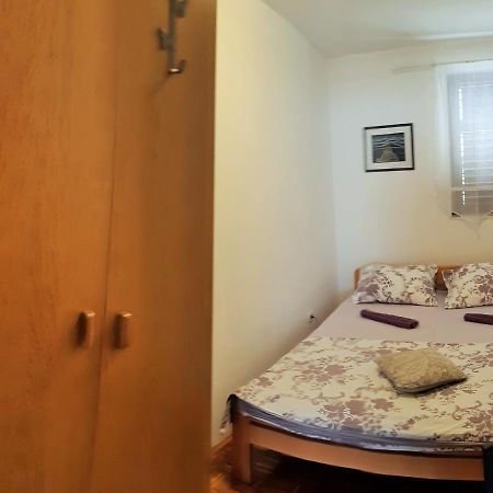 Dalmatino Apartmani Vir Luaran gambar