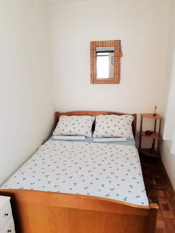 Dalmatino Apartmani Vir Luaran gambar