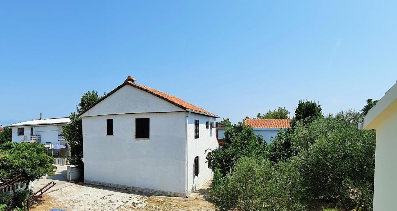 Dalmatino Apartmani Vir Luaran gambar